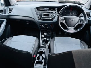 /photos/10318/8e4ed54e-373d-a0d4-d111-62e9684e2fde_i320x240.jpg